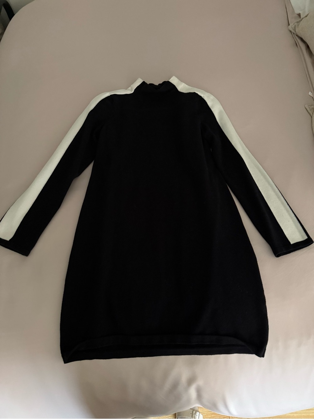 Saks Fifth Avenue Black Long-Sleeve Knit Dress with White Sleeve Stripes